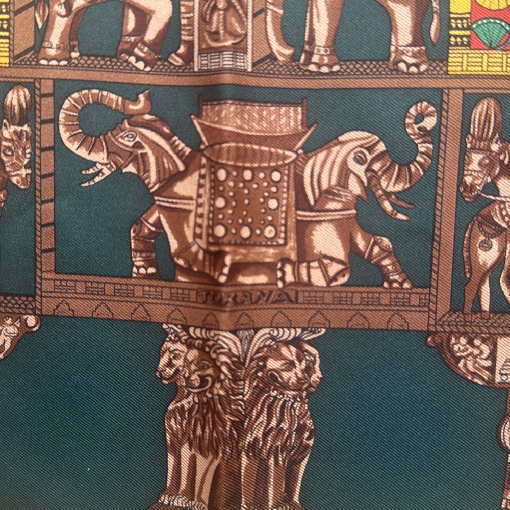Hermes Torana deep green silk scarf. Made in France - Picture 3 of 8